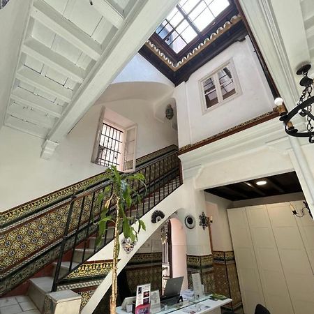 Hostal Atenas Seville Ngoại thất bức ảnh