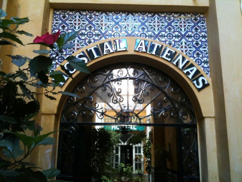Hostal Atenas Seville Ngoại thất bức ảnh