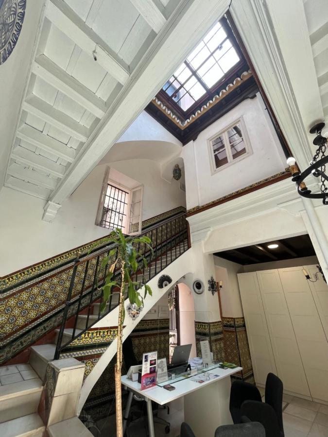 Hostal Atenas Seville Ngoại thất bức ảnh