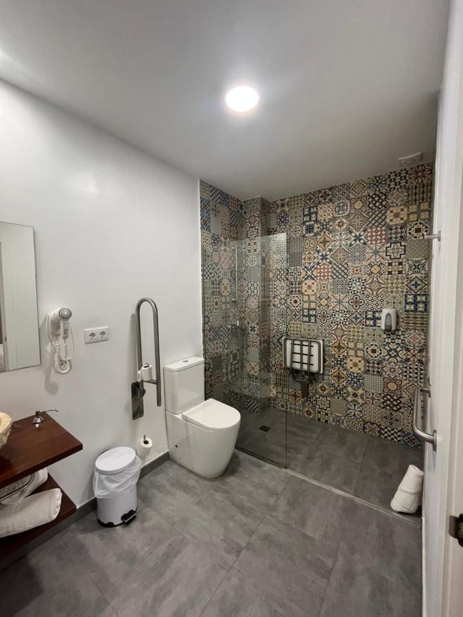 Hostal Atenas Seville Ngoại thất bức ảnh