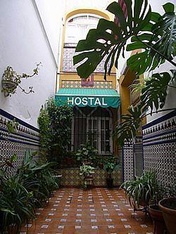 Hostal Atenas Seville Ngoại thất bức ảnh