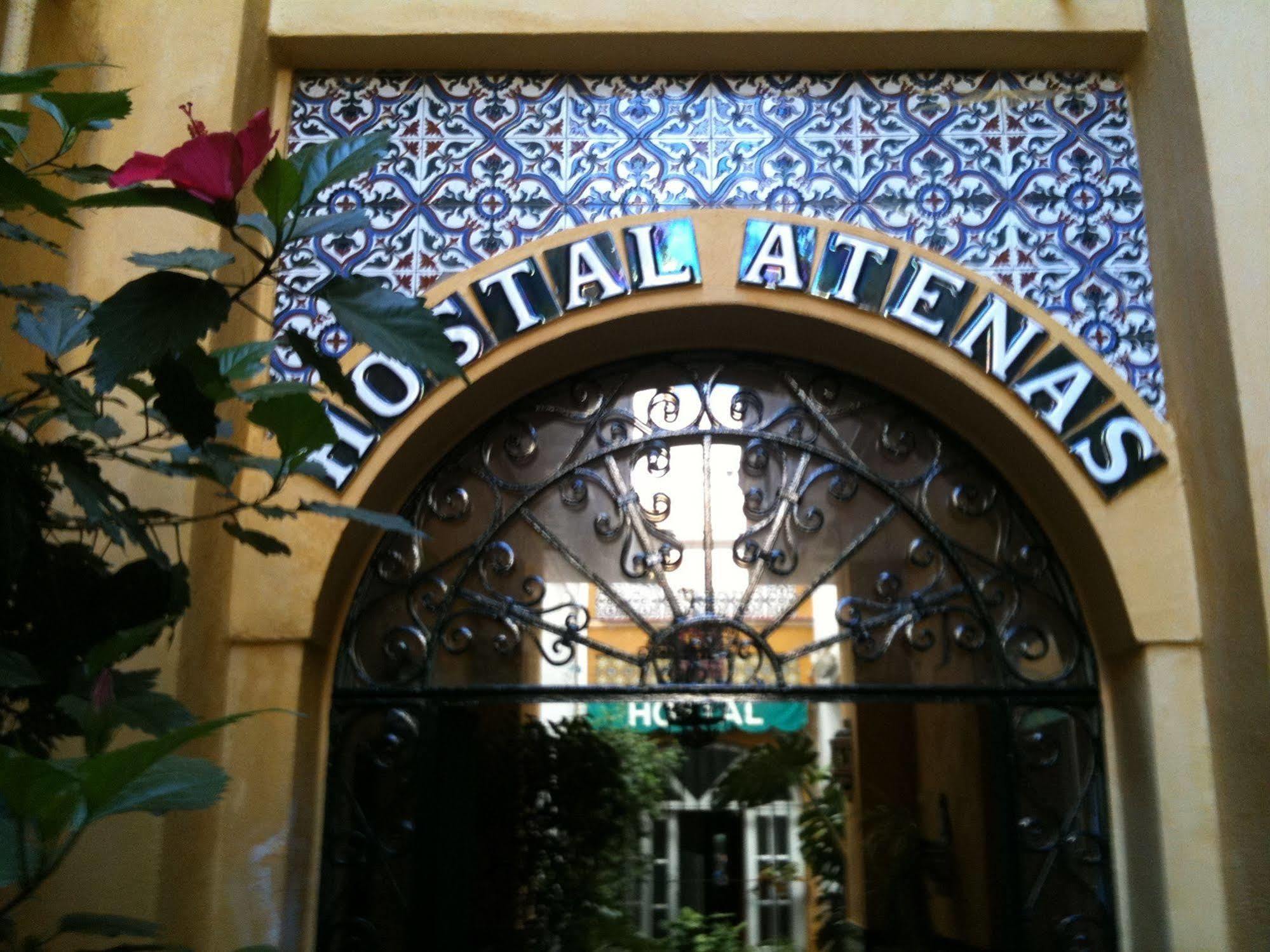 Hostal Atenas Seville Ngoại thất bức ảnh